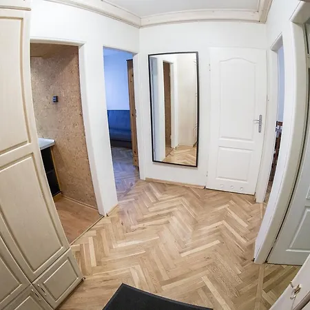 Apartament Komandorski *